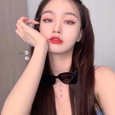 克莱尔的相机